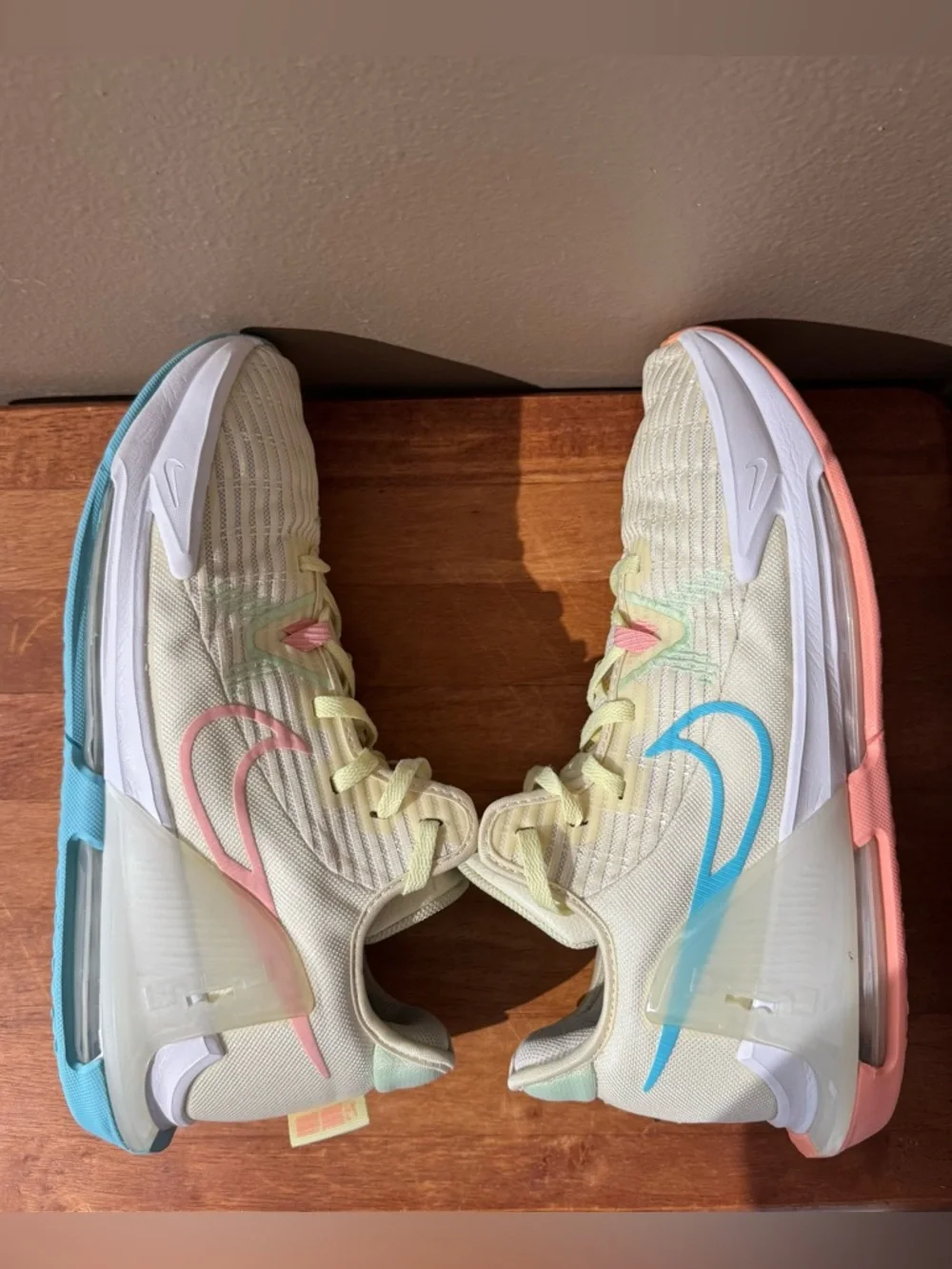 Nike Lebron Witness 6 Easter Coconut Milk Basketball Sneaker Men’s Size 12.5